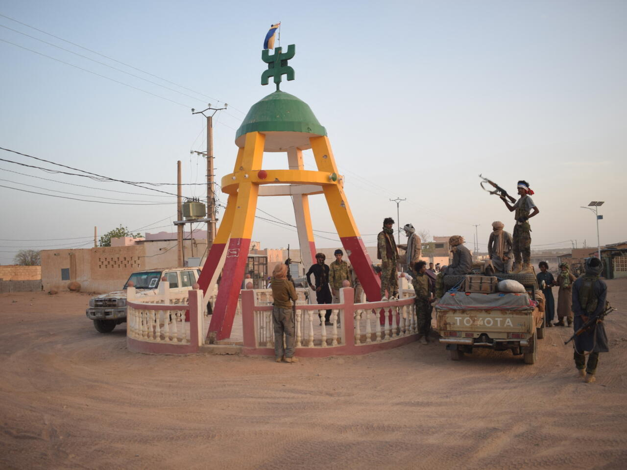 Mali's Security Crisis: The JNIM-FLA Offensive and Its Strategic Implications